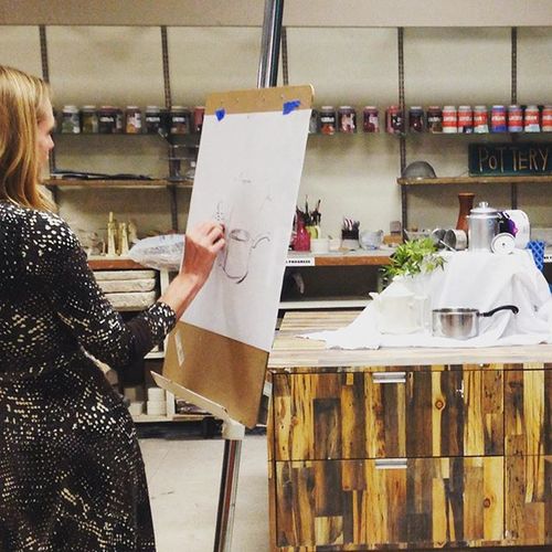 Cathy Kelley getting ready to teach her sketchbook and drawing class. #creativity #gloucesterma #artclass