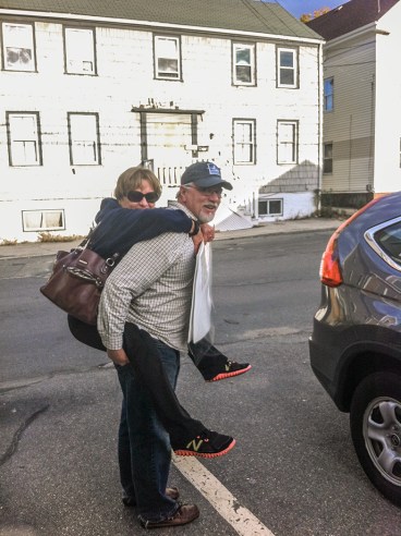 Donna_James-Piggy_Back-1050px