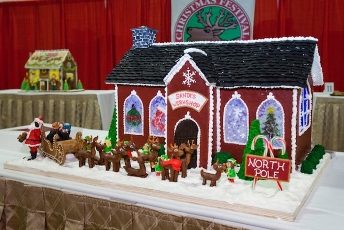 picGingerbread121102Finale-Desserts_LR