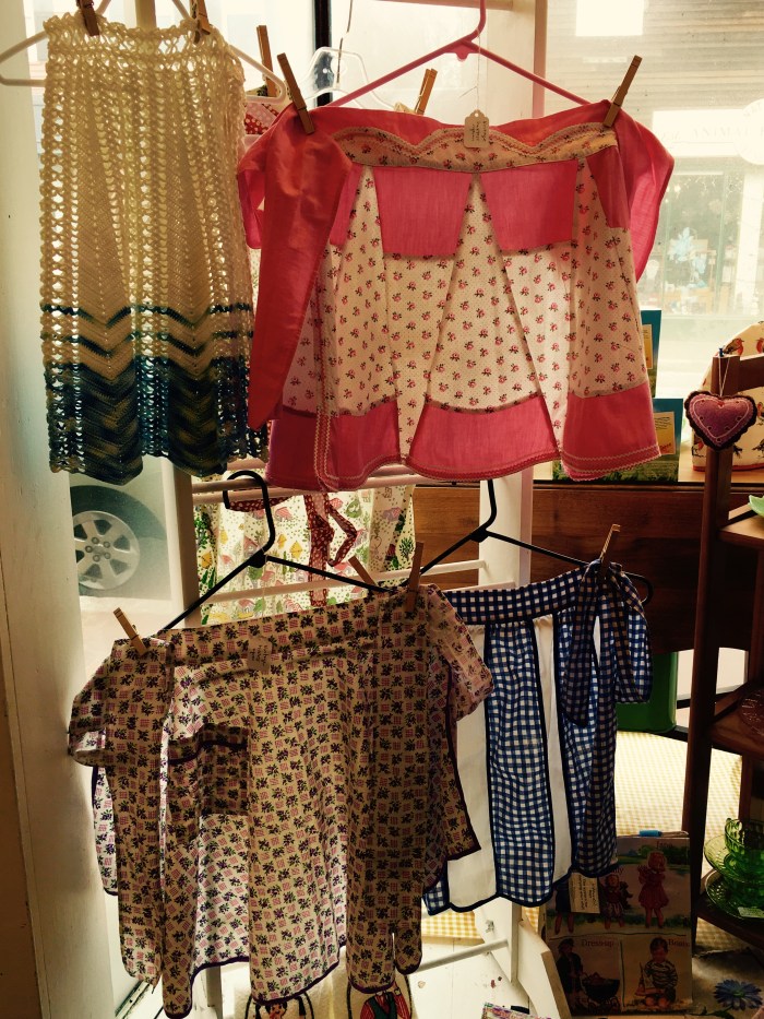 Alexandra's Bread Aprons ©Kim Smith 2016