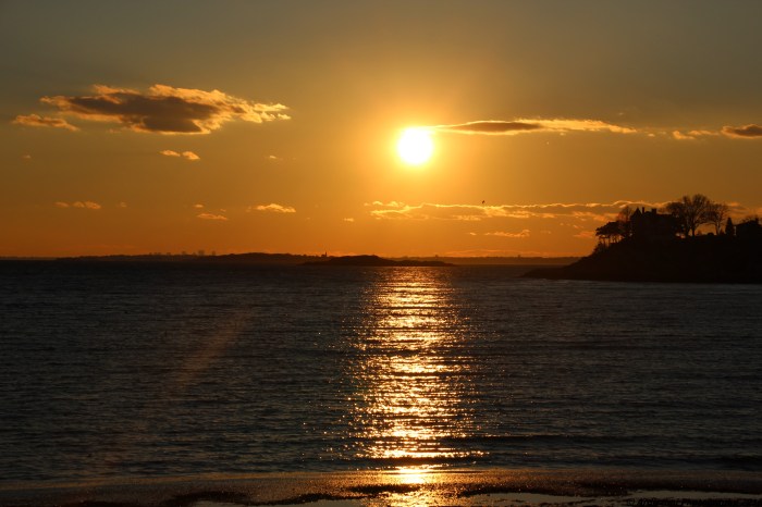 January 5, 2016 the sun is going down