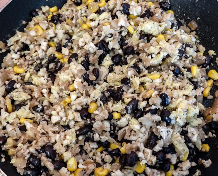 cauliflower fried rice.jpg