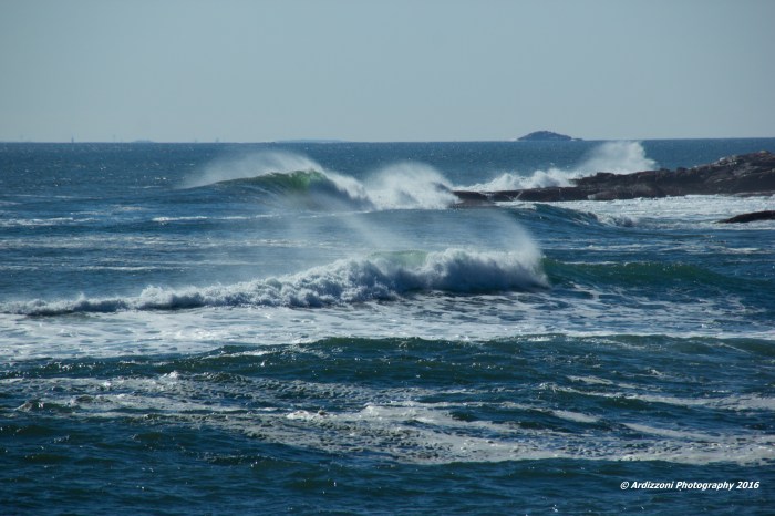 February 17, 2016 Spindrifts off Kettle Cove Island