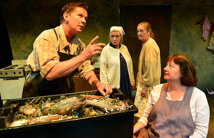 Derry_Woodhouse_Best_Supporting_Actor_Nominee_1551 (1)