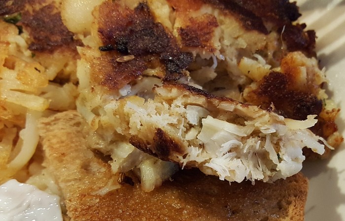 Fort Square Cafe fishcake closeup__1024 (1)