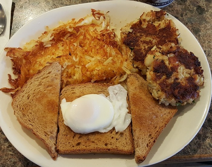 Fort Square Cafe fishcake with one egg__1024 (1)