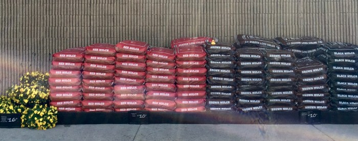 The manager of the Shaws on Boylston Street in Boston will be posting updates of usage.