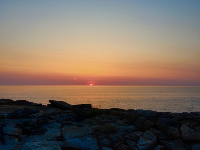 Sunrise this morning 5/12/2016, 5:25:34 AM. Nice sunrise. It must be Thursday.