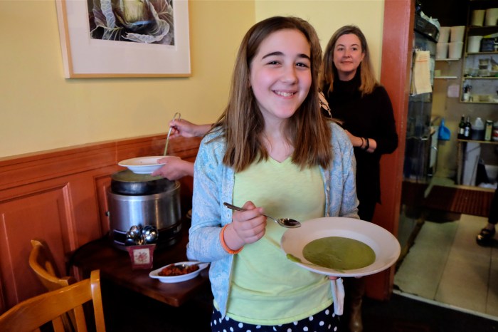 Eastern Point Lit House copyright kim Smith