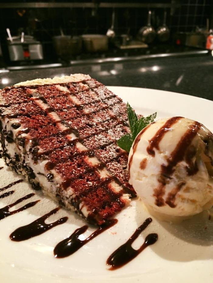 Lat Boston Bakes dessert