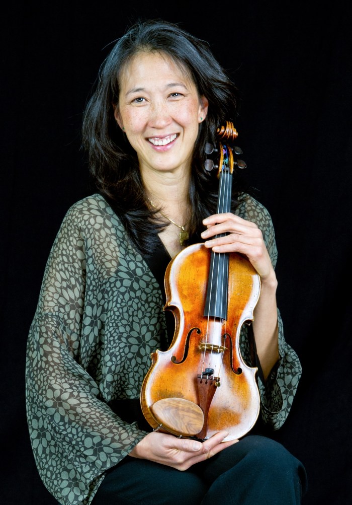 Luci.LInVerticalColor