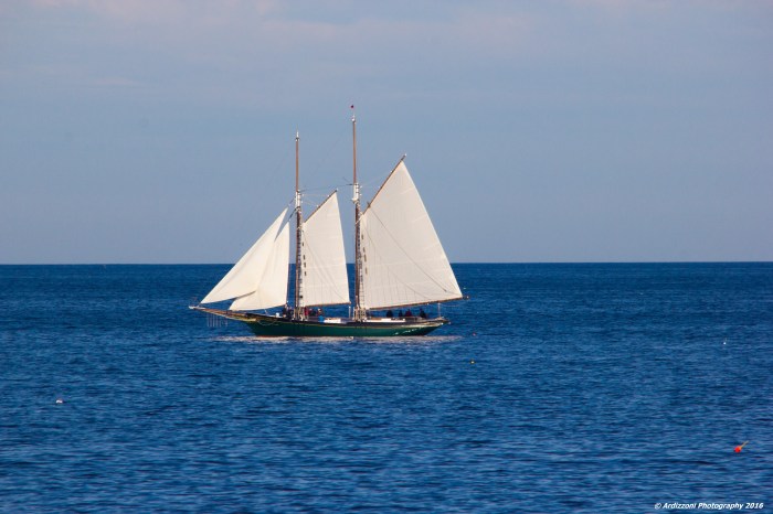 May 19, 2016 The Lannon going by Shore Road
