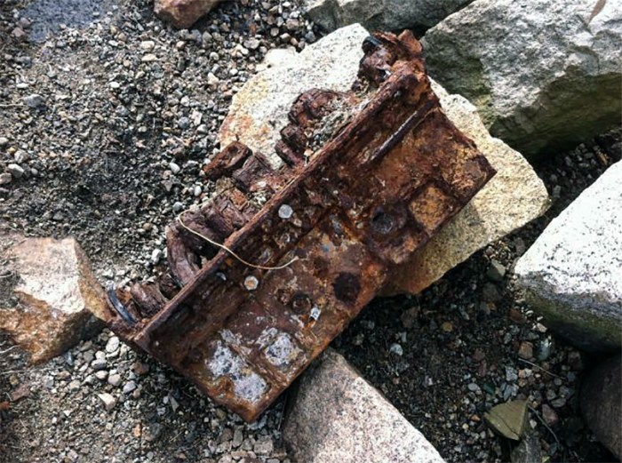 rusted thing