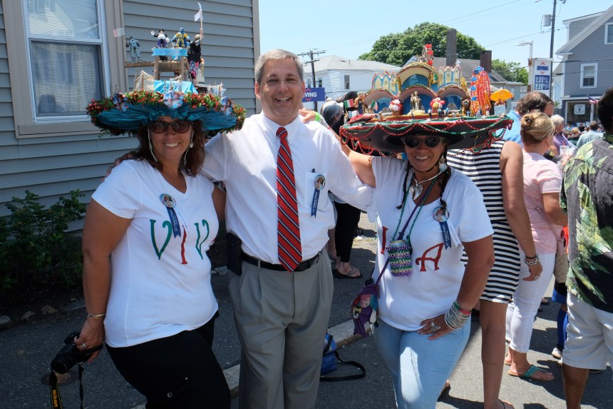 SAINT PETER'S FIESTA 2016 PROCESSION Bruce Tarr Amy Robyn Clayton fiesta hat ladies copyright Kim Smith