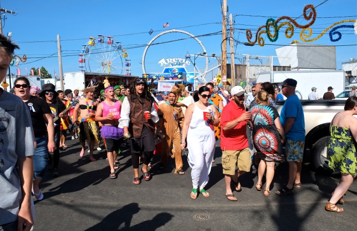 Sunday Greasy Pole Walkers -1copyright Kim Smith