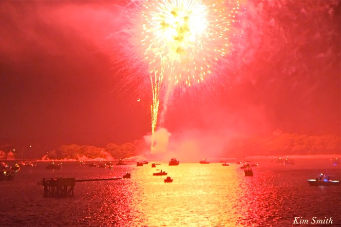 Gloucester Fireworks July 4 2016 -9 copyright Kim Smith