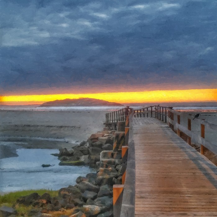 godharborfootbridgeatdawn