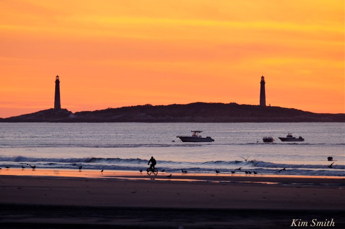 Good Harbor Beach cyclist Auguest 30, 2016 copyright Kim Smith
