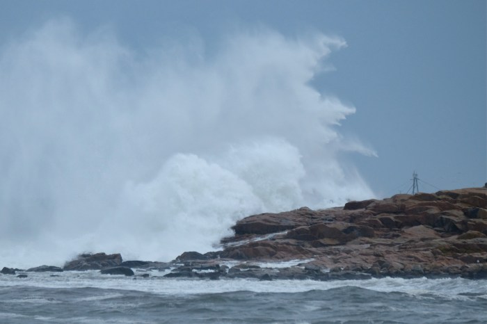 Fishing Boat Hermine Brace Rock Gloucester copyright Kim Smith