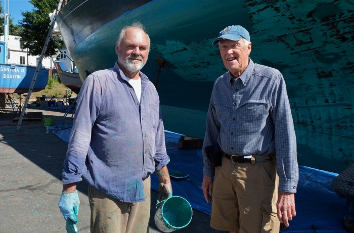 gloucester-schooner-festival-2016-schooner-tyrone-captain-matt-sutphin-green-dragon-captain-al-bezanson-copyright-kim-smith
