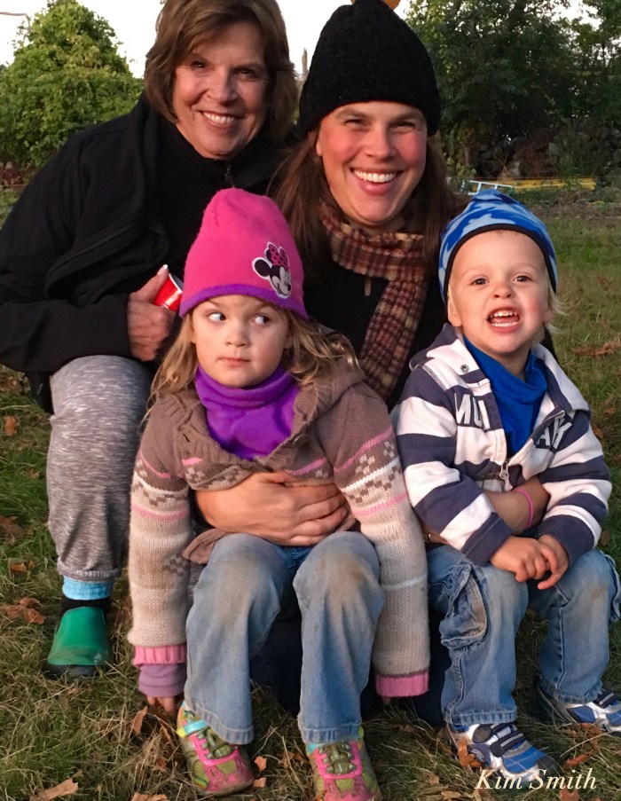 pam-samantha-franny-woody-copyright-kim-smith