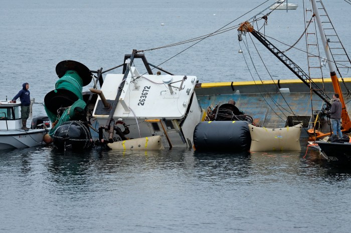 gloucester-shipwreck-fv-blue-ocean-27-copyright-kim-smith-copy