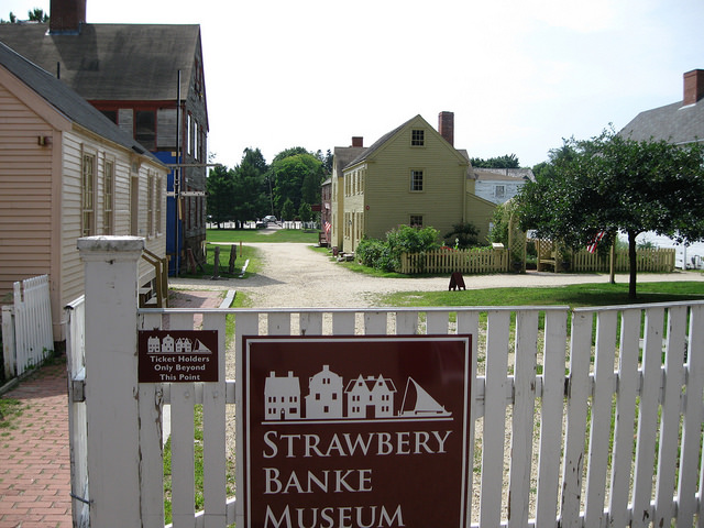 strawbery-banke-museum-entrance-in-portsmouth