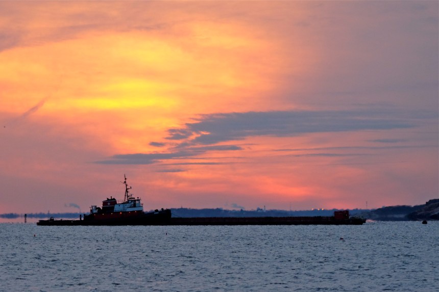 gloucester-tugboat-copyright-kim-smith