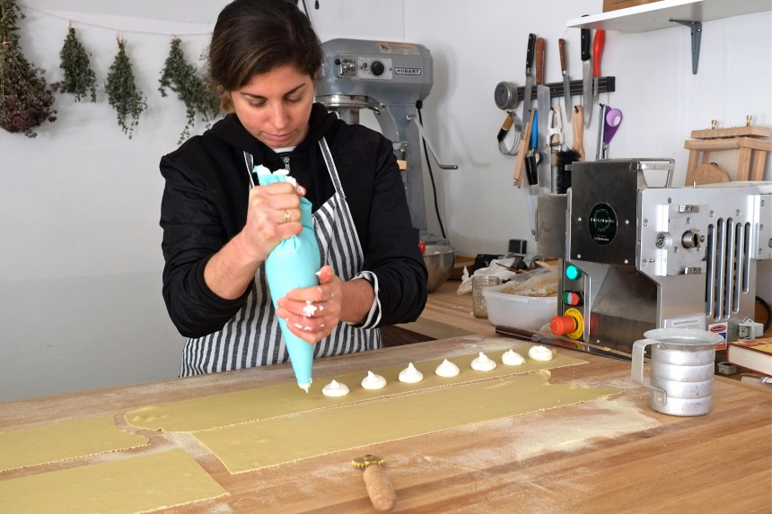 pastaio-via-corta-gloucester-ma-5-copyright-kim-smith