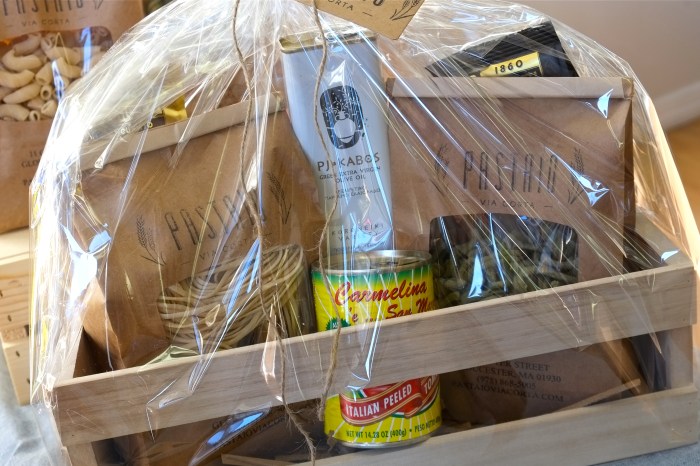 pastaio-via-corta-gloucester-ma-copyright-kim-smith