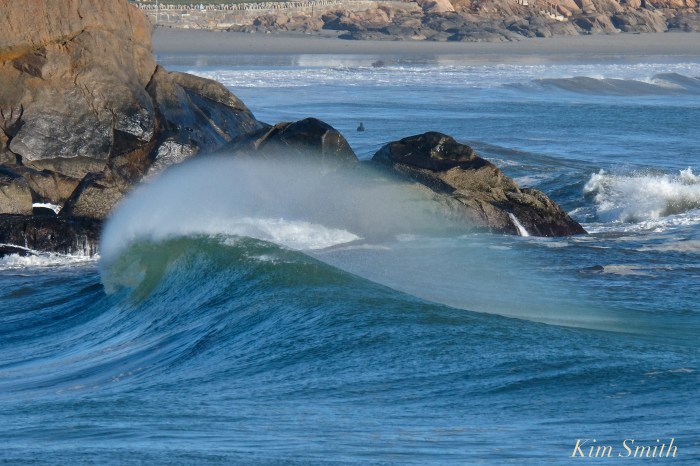 back-shore-good-harbor-beach-gloucester-waves-copyright-kim-smith
