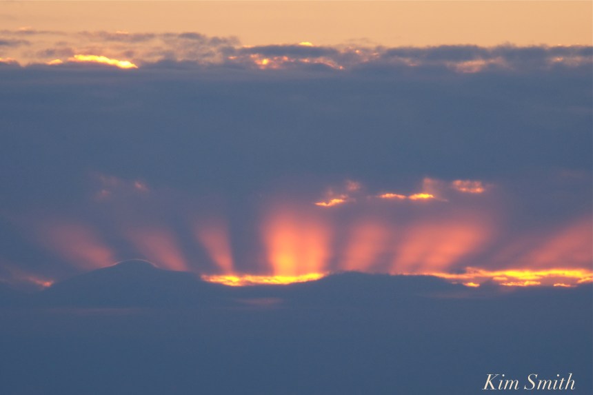 new-years-day-sunrise-eastern-point-gloucester-2017-brace-cove-1-copyright-kim-smith