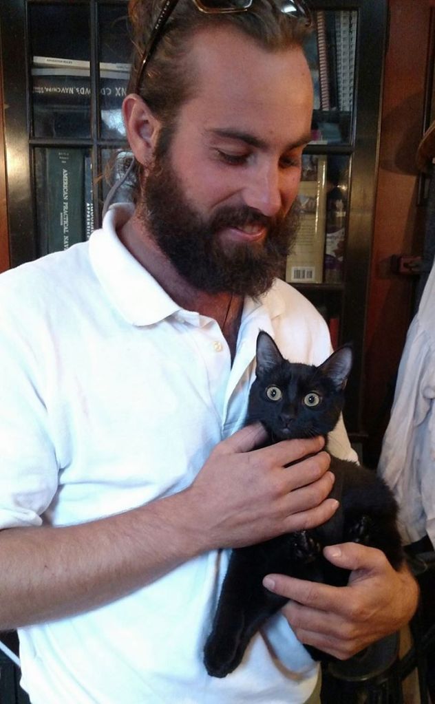 15493786_697666520415081_476535357260625744_o