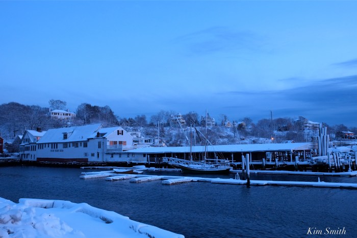 beacon-marine-basin-snow-smith-cove-sunset-copyright-kim-smith