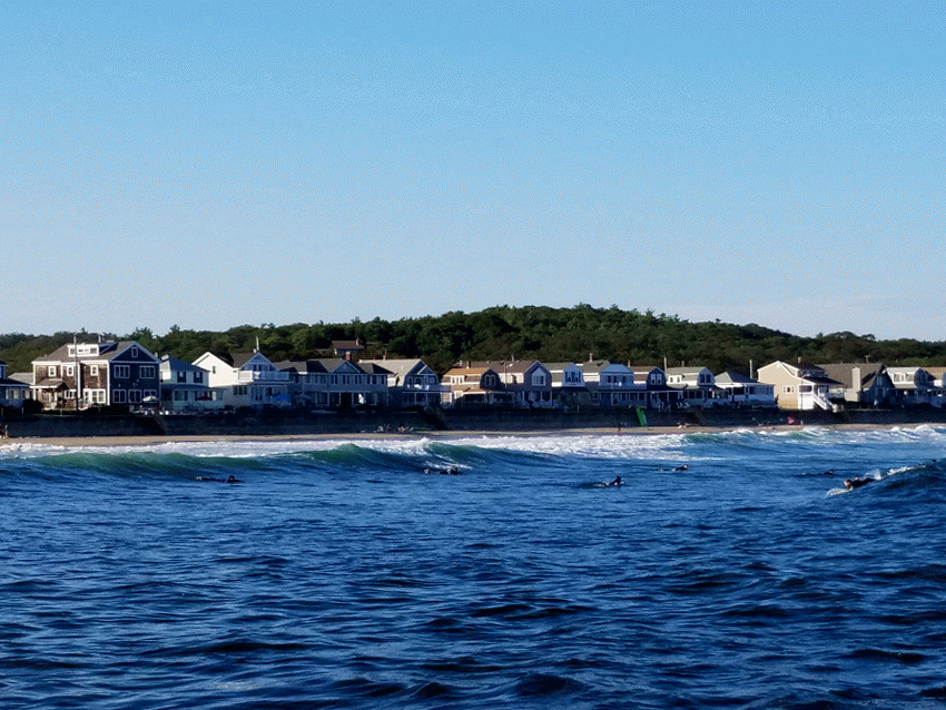 20170830_174219_001 surfer starts.gif