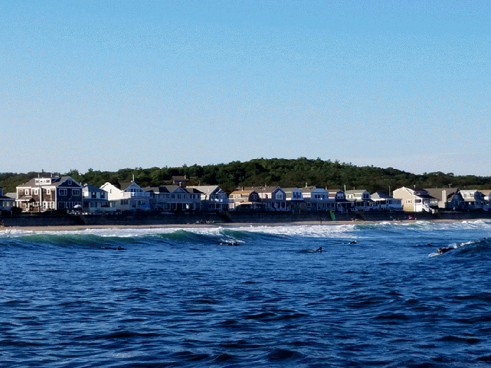 20170830_174219_001 surfer starts.gif