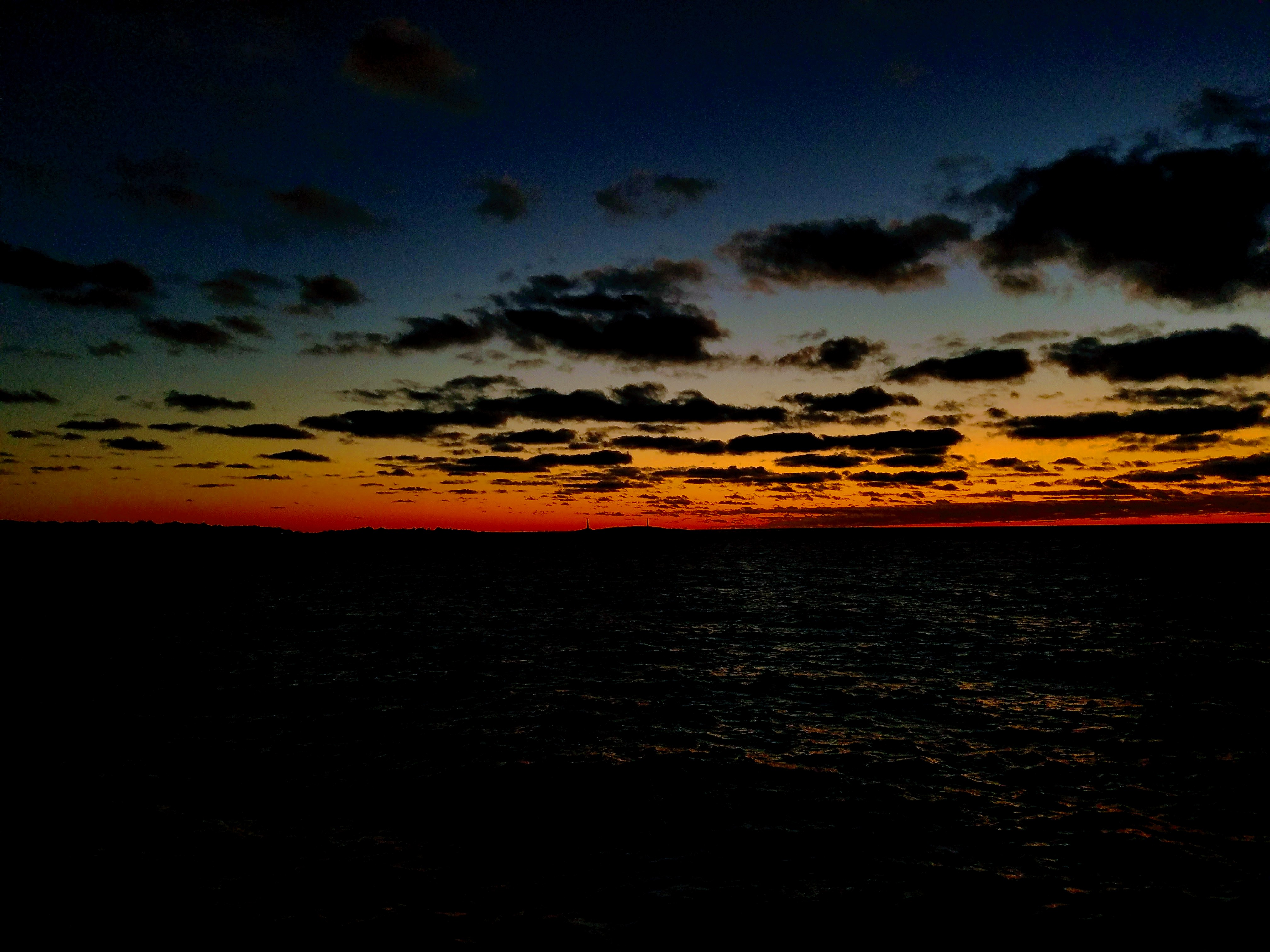 hunt for red october 20171013_062330 © c ryan