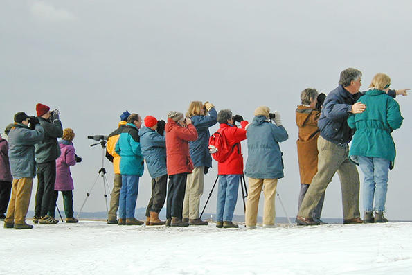 bill-gette-with-winter-birding-group-750_blockitemmedium