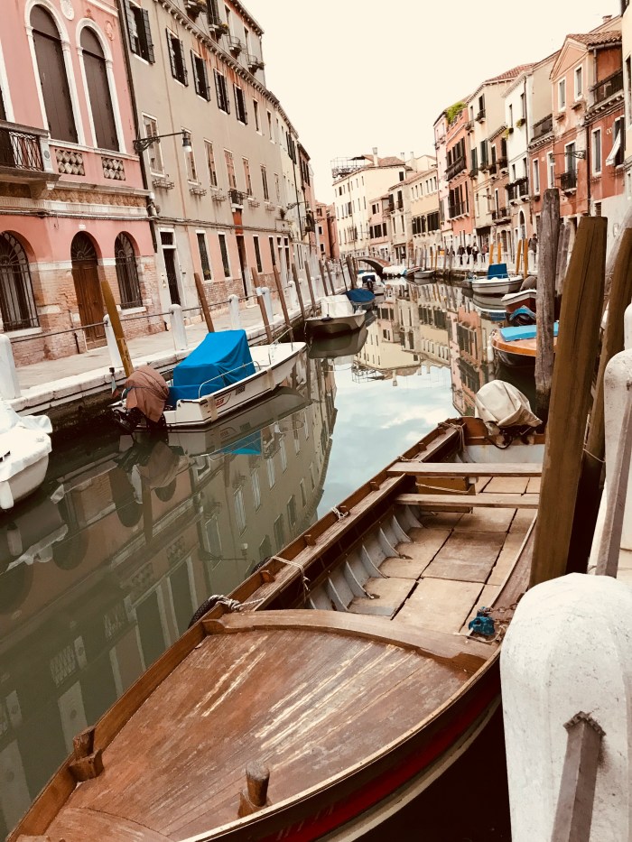 BBCAC7B1-917D-4BB4-AE56-2DE2D13CF46C