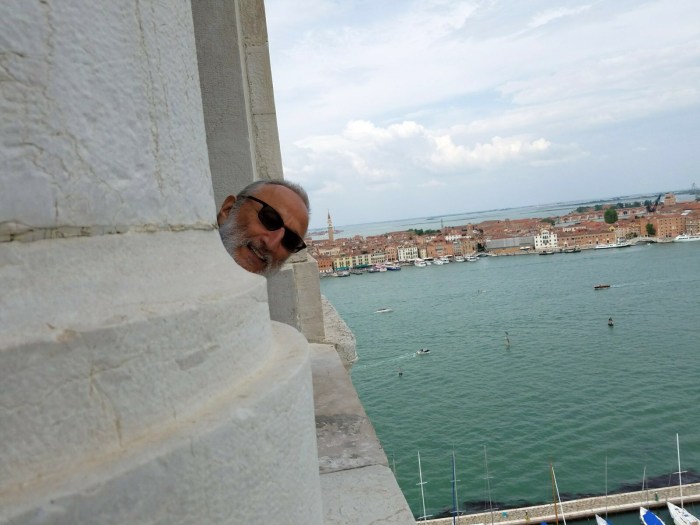 C9F7B4A2-3FAB-4709-ACF3-05DECEC8483E