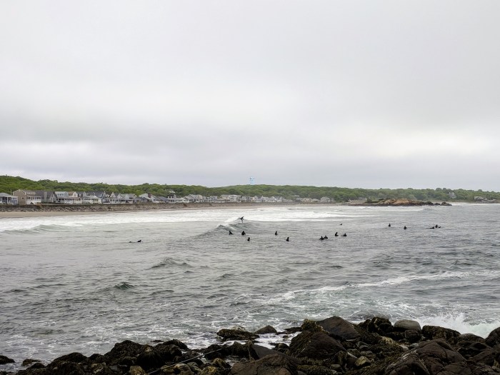 patient surfers June 6 2018 long Beach from Gloucester MA_©c ryan_085514