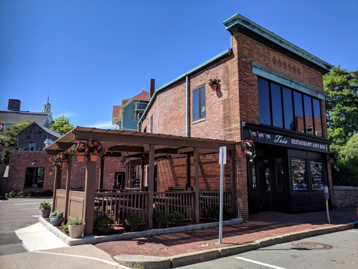 Trio Main Street Gloucester MA ©c ryan _20180619_153141.jpg