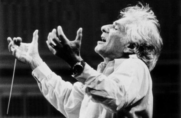 leonard-bernstein-conducting