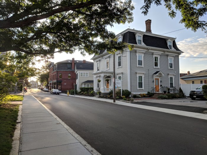 Pike Newhall Funeral Home Middle Street Gloucester Mass_20180820_©c ryan.jpg