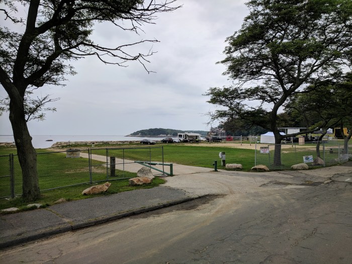temporary fence in place for Gloucester Blues Festival_20180811 ©c ryan
