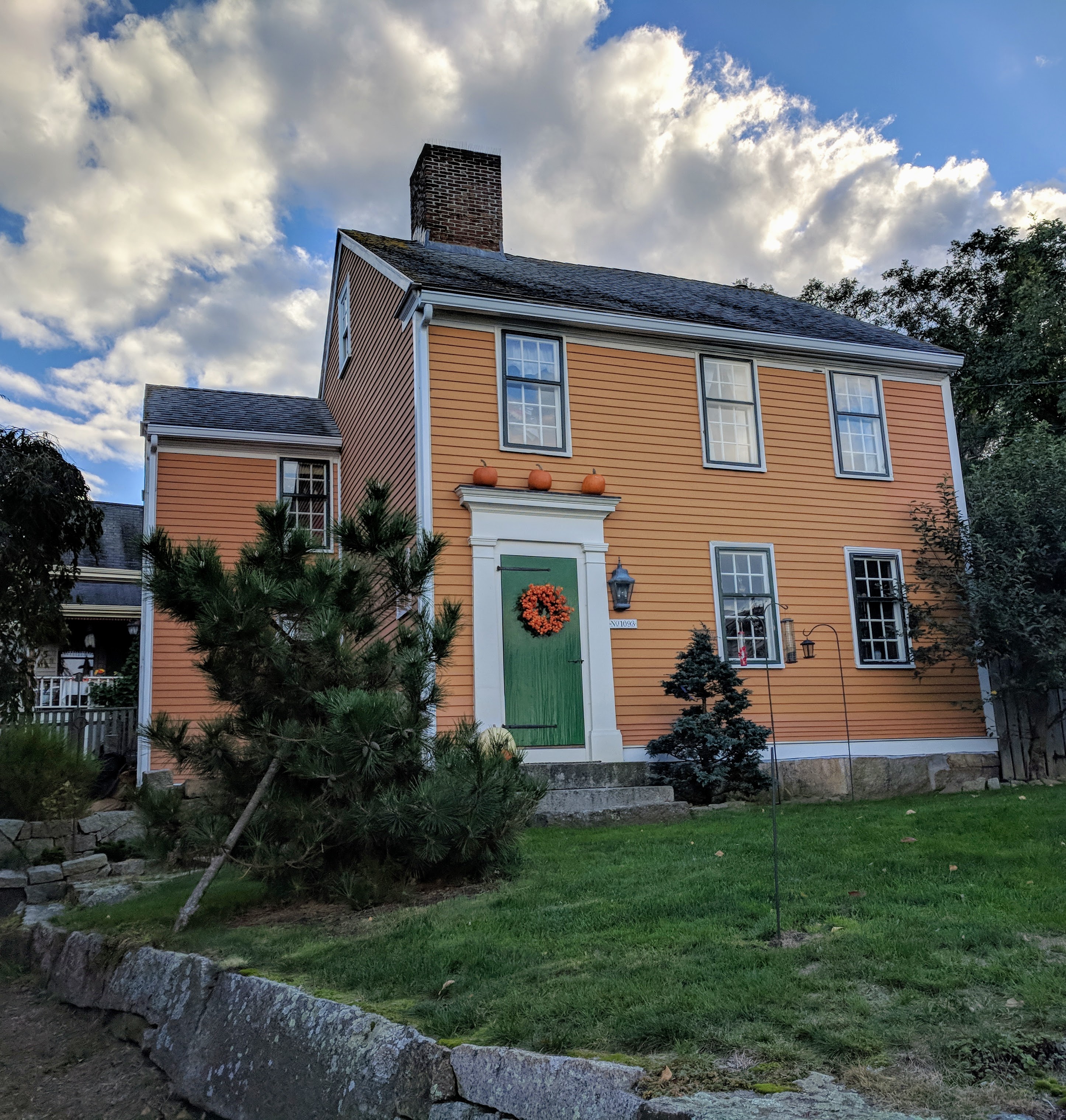 Colors of the season - Fall Gloucester MA homes and vistas ©c ryan 20181020