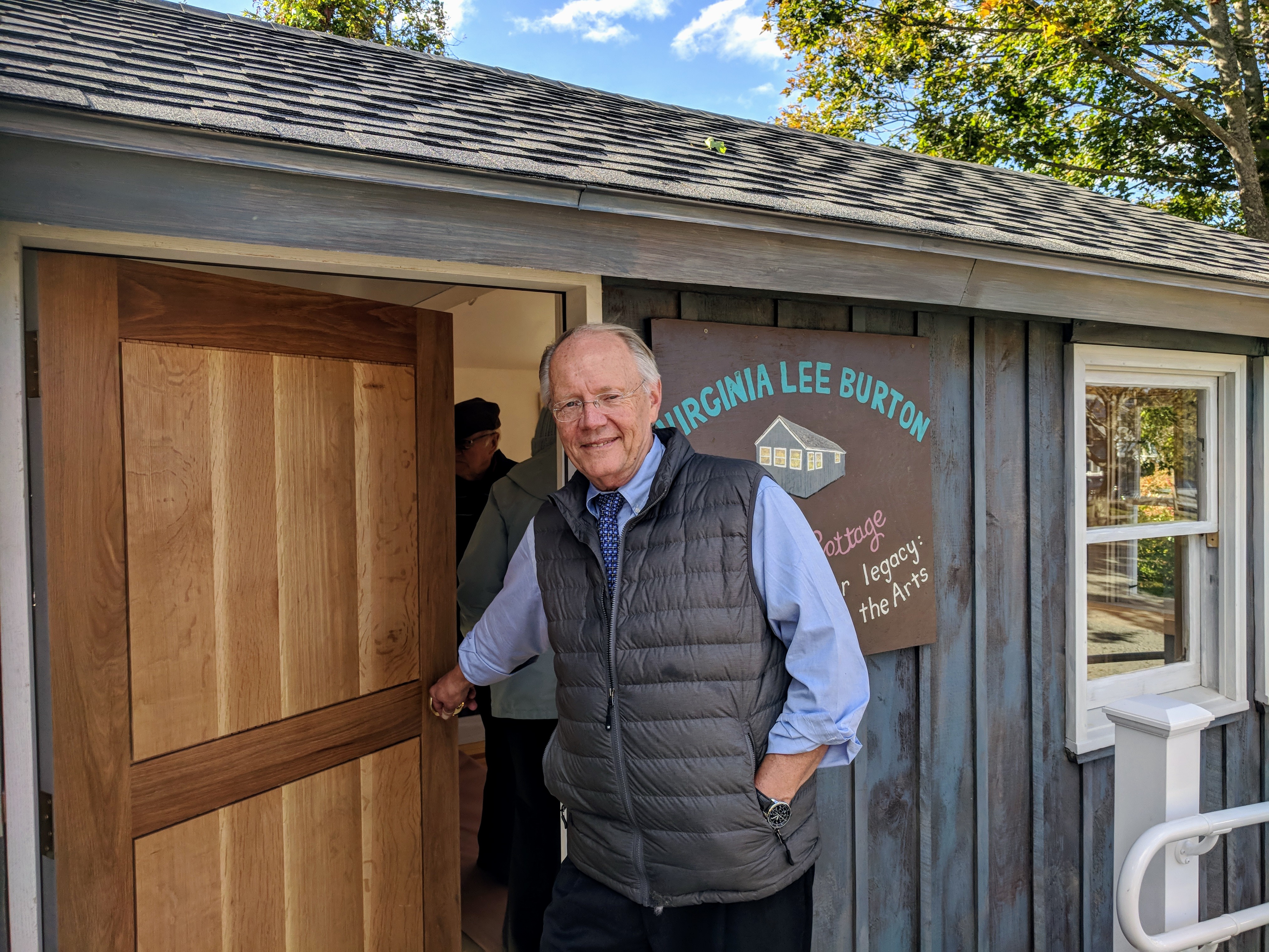 ROSS BURTON _Virginia Lee Burton Writing Cottage opens_Lanesville Community Center_Gloucester MA_20181021_© c ryan