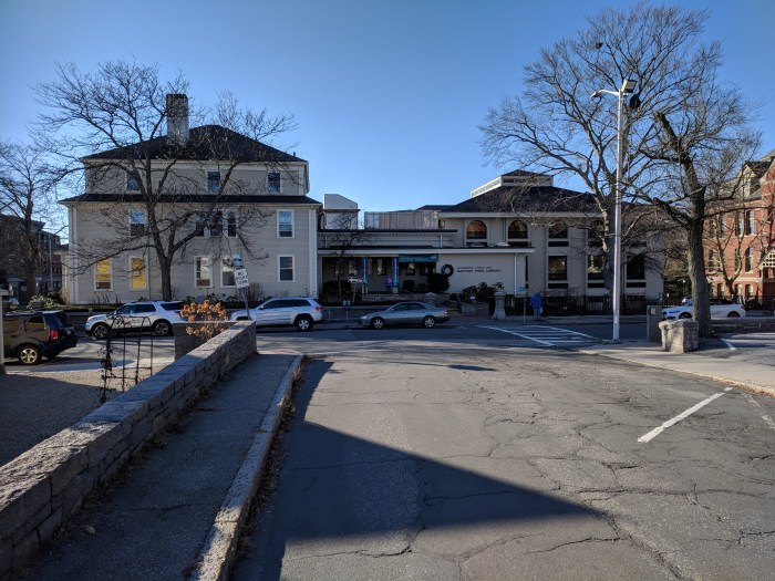 Sawyer Free Library Gloucester Mass_20181207_©catherine ryan.jpg