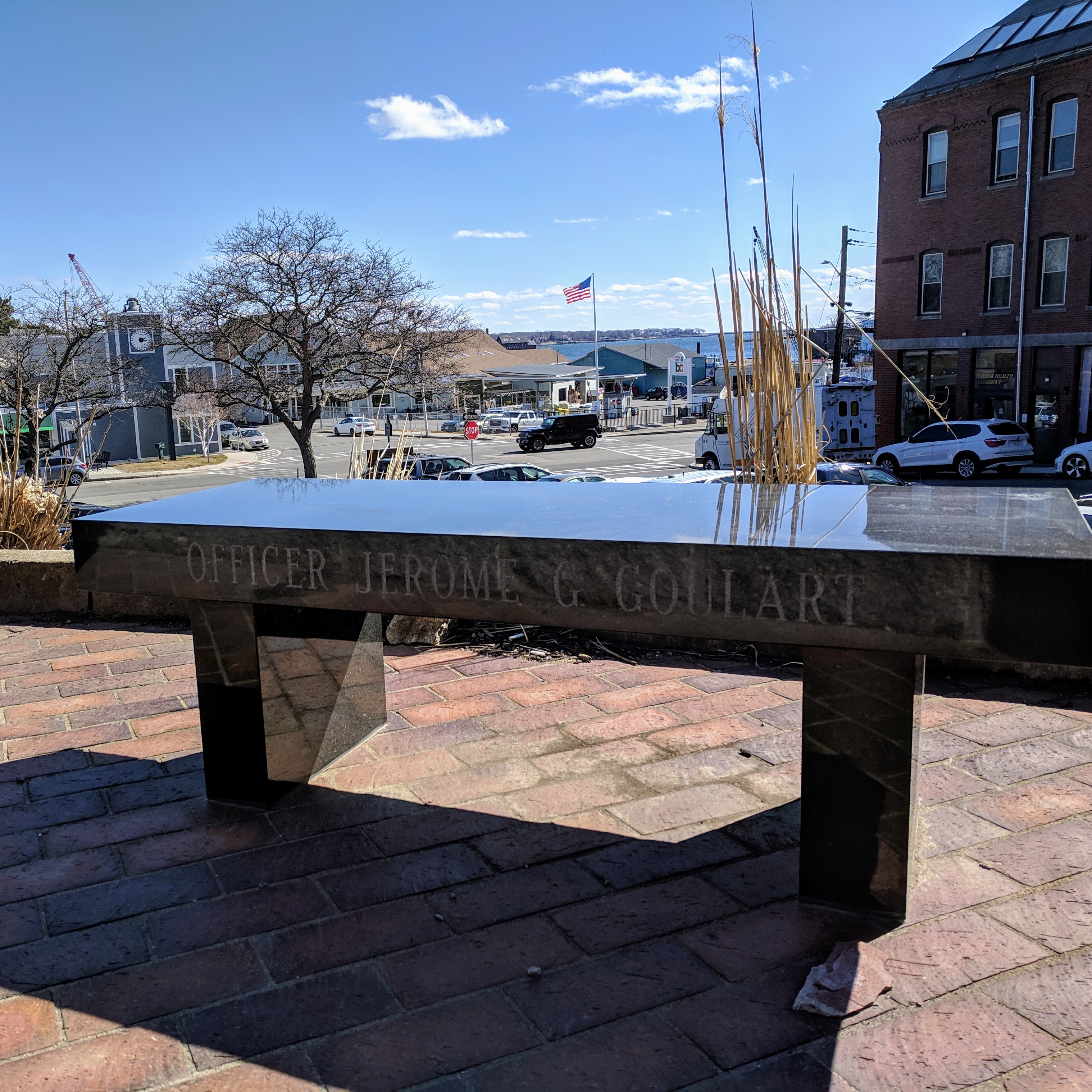 Officer Jerome G. Goulart memorial bench_Gloucester Ma_police station_20190401_© c ryan.jpg