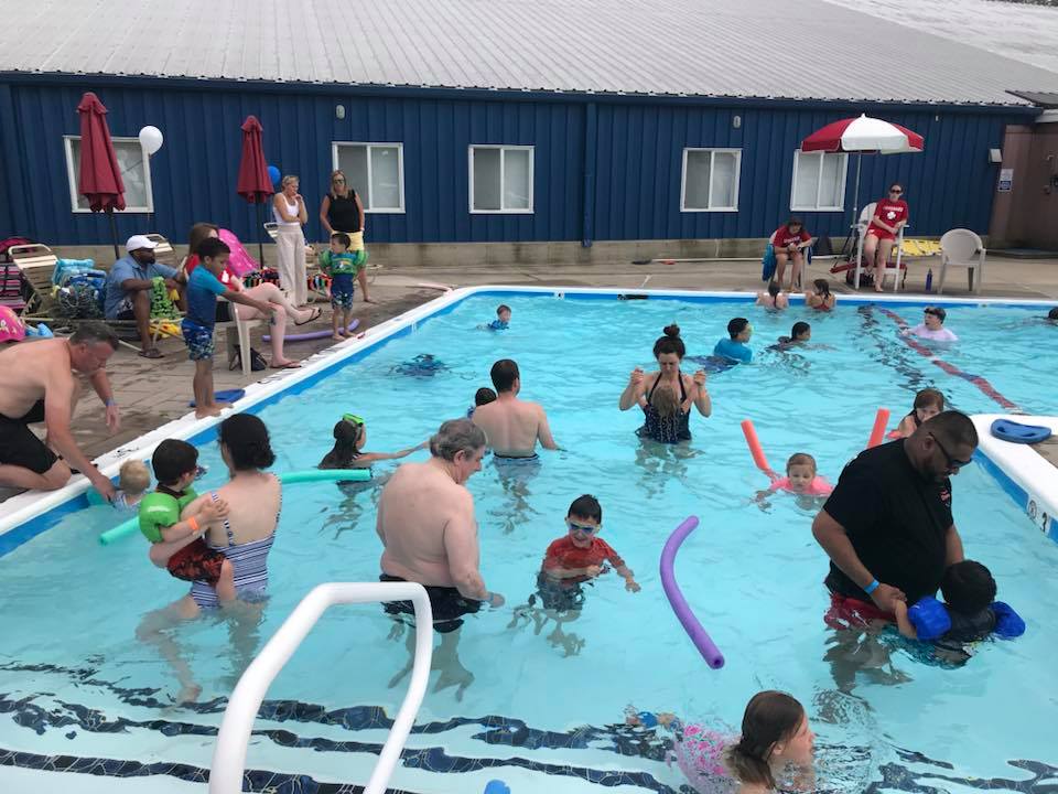 35885842_10155392646615808_7918049506149531648_n